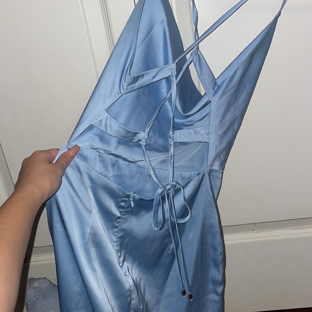 FASHIONNOVA DRESS - Picture 4 of 5